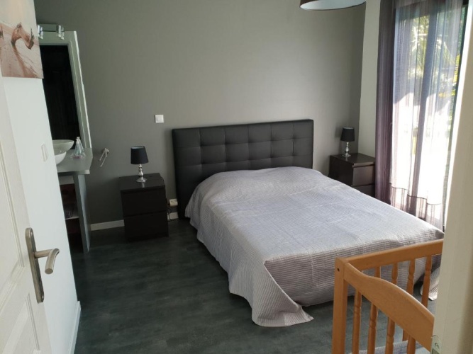 3 Bedrooms Cottage