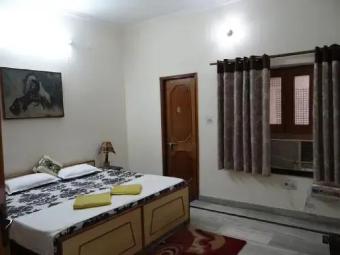 N.Homestay