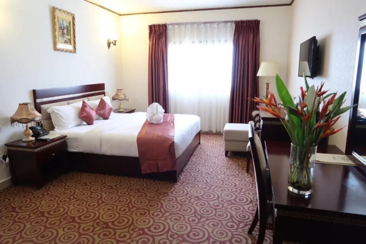 Boulevard Palace Hotel