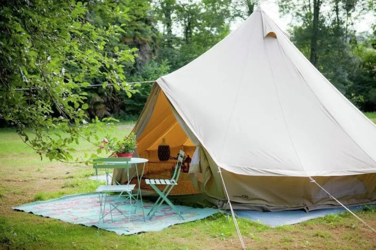 Au fil de l'Eau - Le Tipi