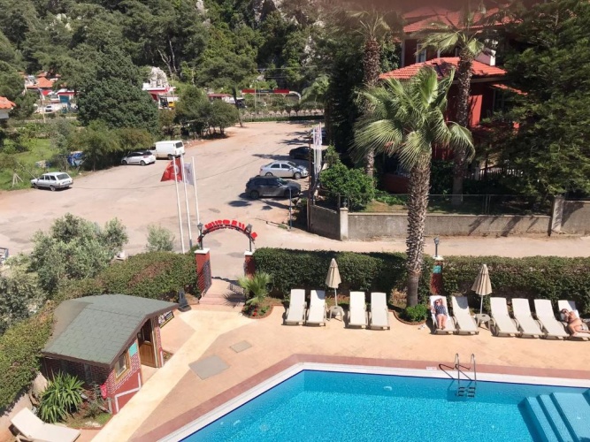1 Bedroom Apartment with balcony and with view