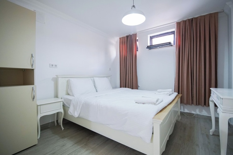 Economy Triple room