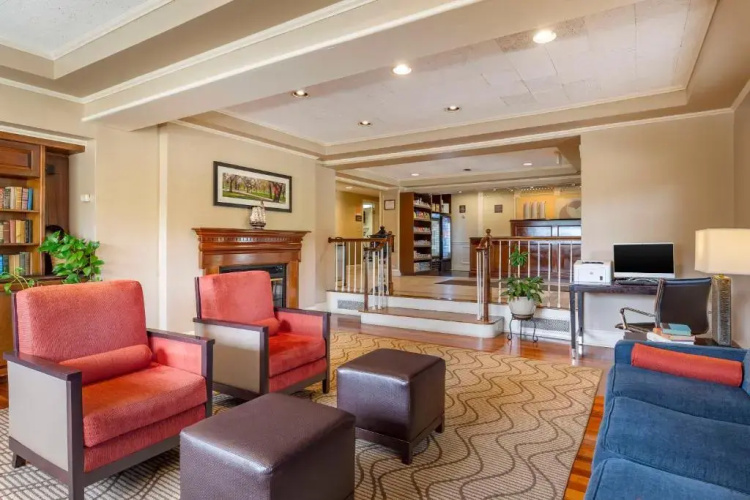 MainStay Suites Foxboro - Mansfield