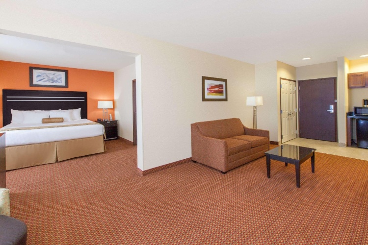 Double Suite