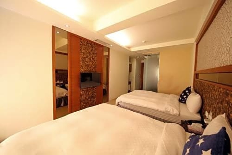 Standard Quadruple room with sea view
