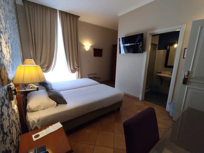 Classic Twin room