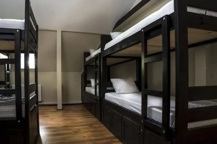 Antique Hostel