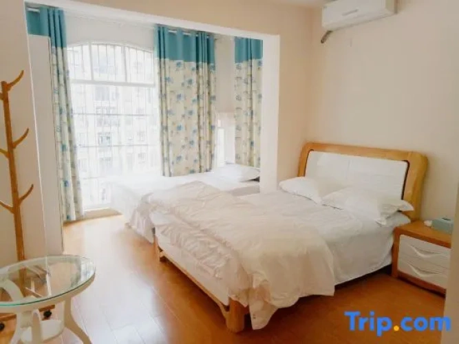 Standard Twin Family room