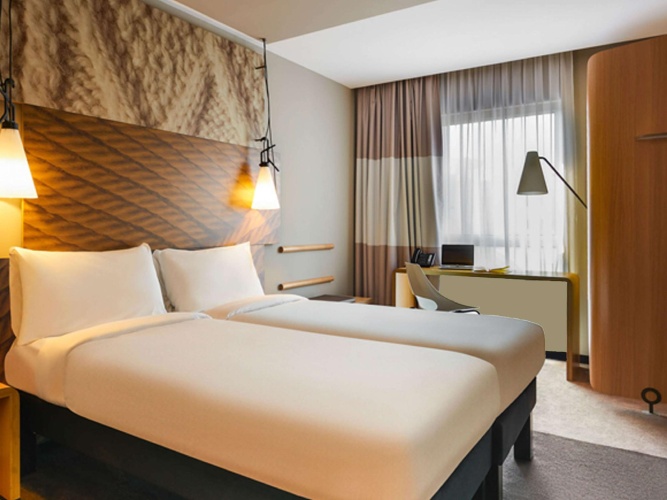 Standard Twin room