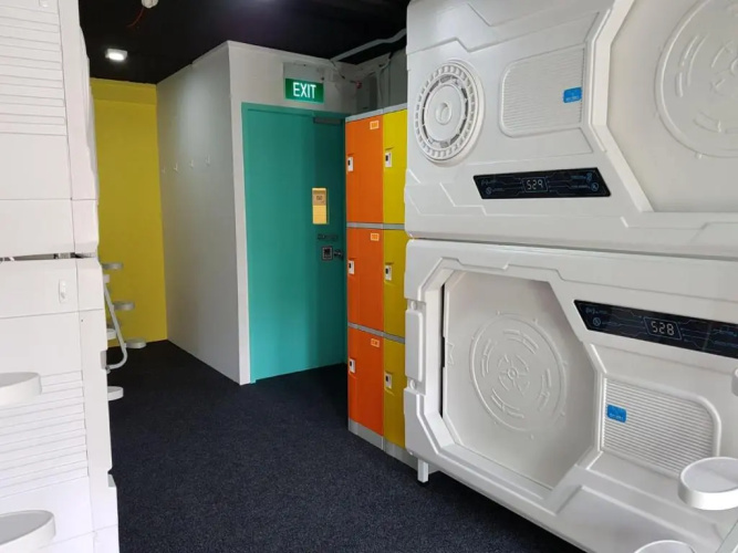 Galaxy Pods at Chinatown