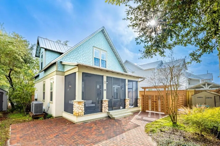 3 Bedrooms Cottage