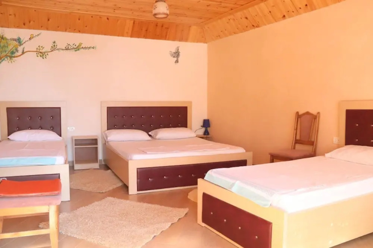 Rooms Merlika