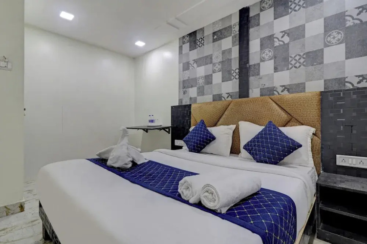 Parle Inn Hotel