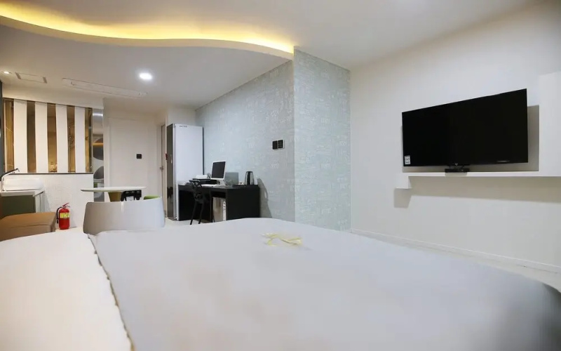 Seosan Time Motel(서산 타임무인텔 (팔봉))