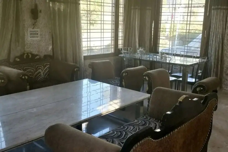 Guleria villa