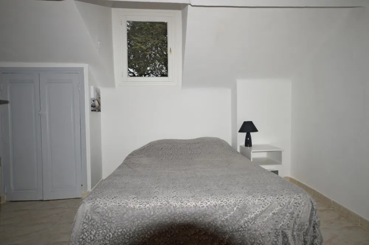 Good Value three- bedroom apartment