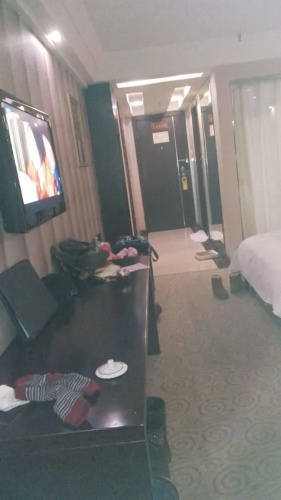Zunhuang Holzd Ay Hotel
