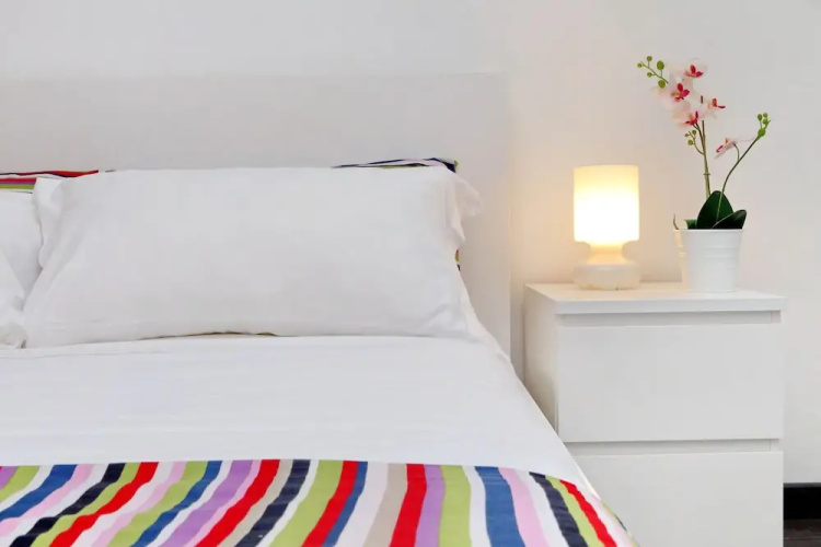 Cozy Corallo - My Extra Home