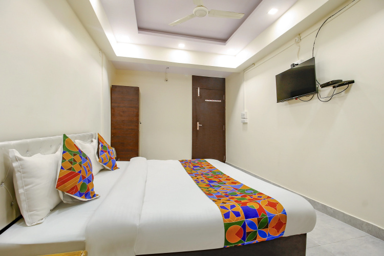 Fabhotel Sanskar