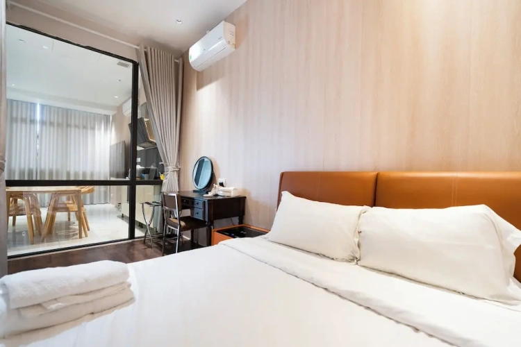 2 Bedrooms Deluxe Apartment