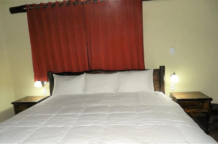 Cantua Hotel