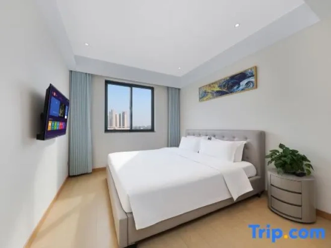 1 Bedroom Suite with balcony