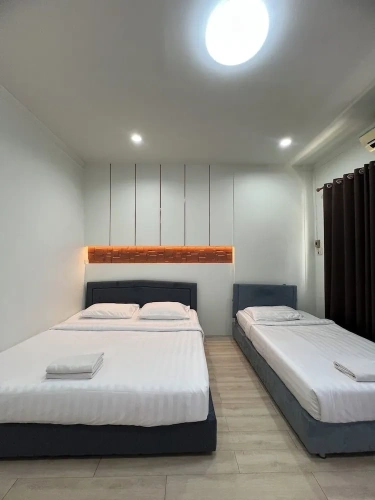 Standard Triple room with balcony