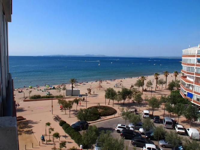 Miramar 32c