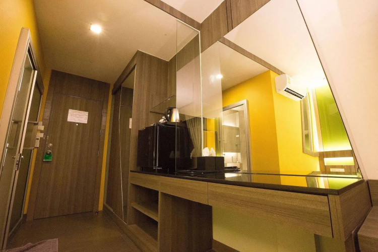 ZEN Rooms Naklua