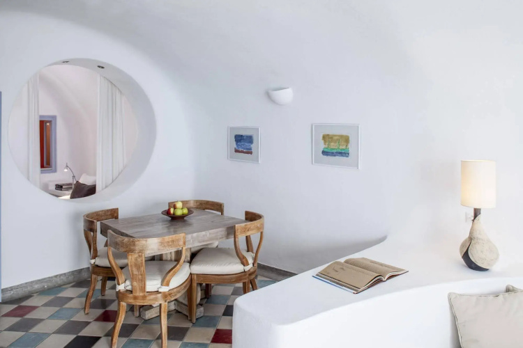 Ikastikies Suites