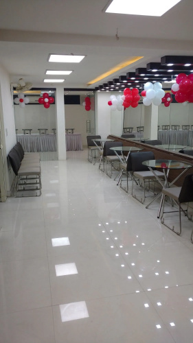OYO 695 Hotel Silver Leaf