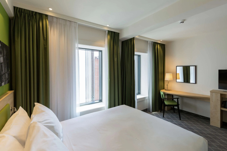Hampton by Hilton Antwerp Central Station
