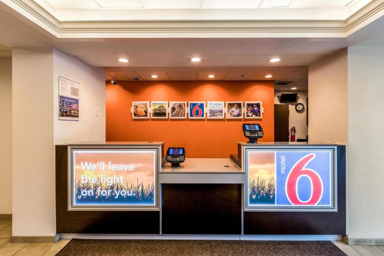 Motel 6 West Des Moines, IA