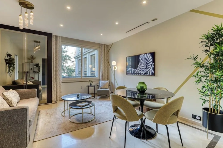 2 Bedrooms Executive Penthouse room with city view