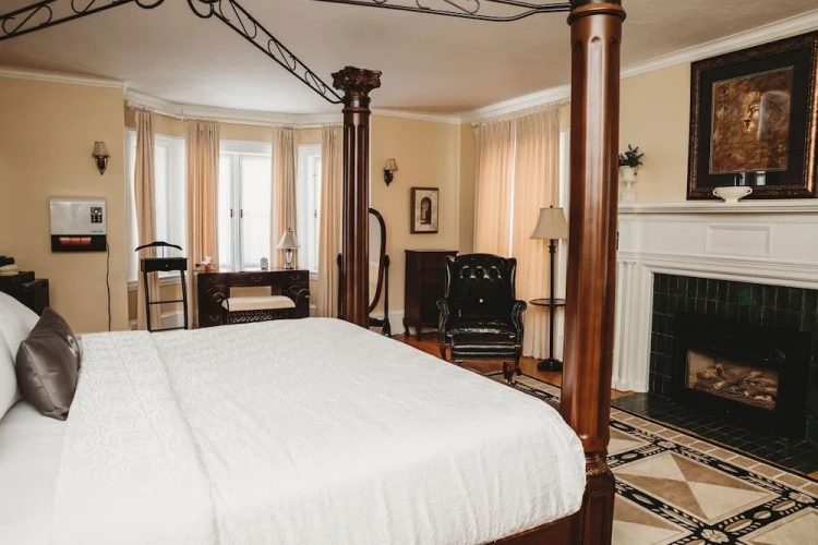 Luxury Double Suite