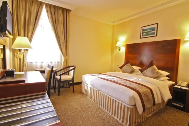 Majan Continental Hotel