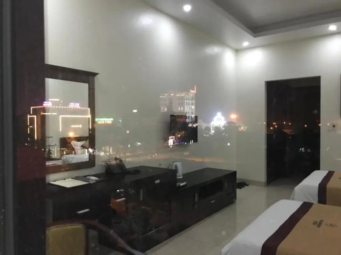 Standard Triple room with city view