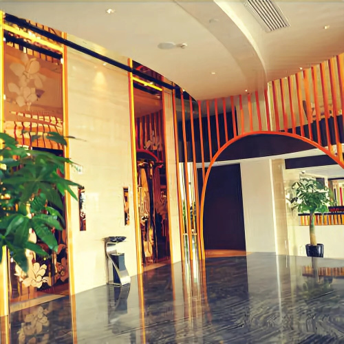 Huangcheng Crystal Hotel
