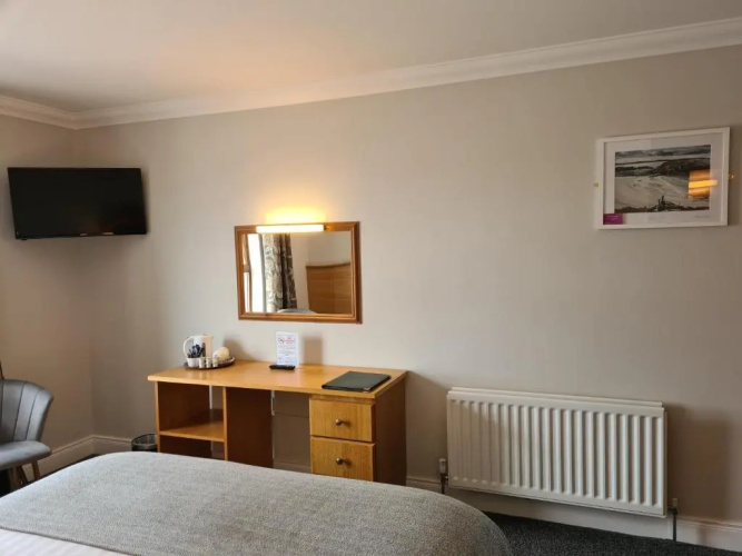 Caisleain Oir Hotel
