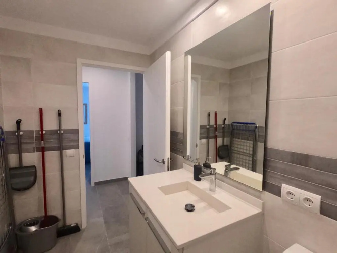 Apartamento nuevo en el centro con garaje