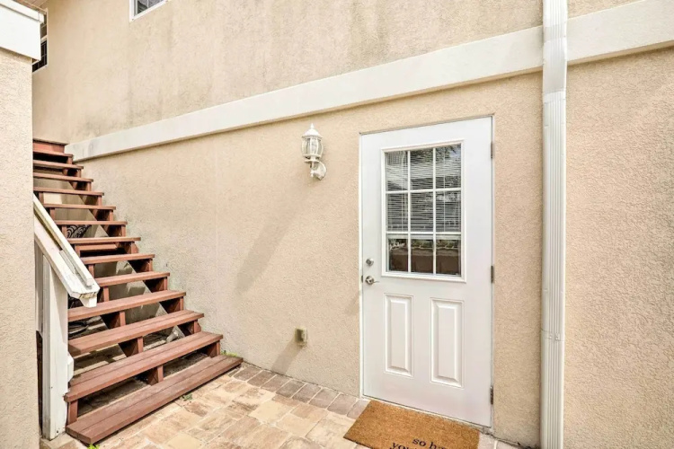 St Augustine Apt w/ Hot Tub Access ~ 1 Mi to Beach