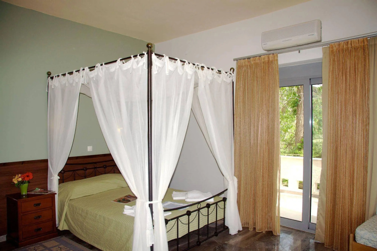 Horizon Beach Hotel