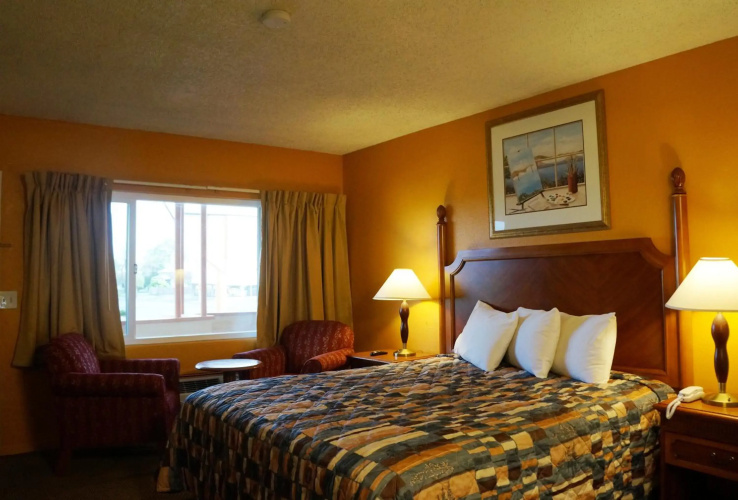 Classic Inn Red Bluff