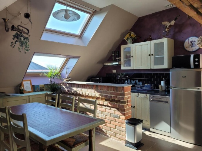 2 Bedrooms Apartment