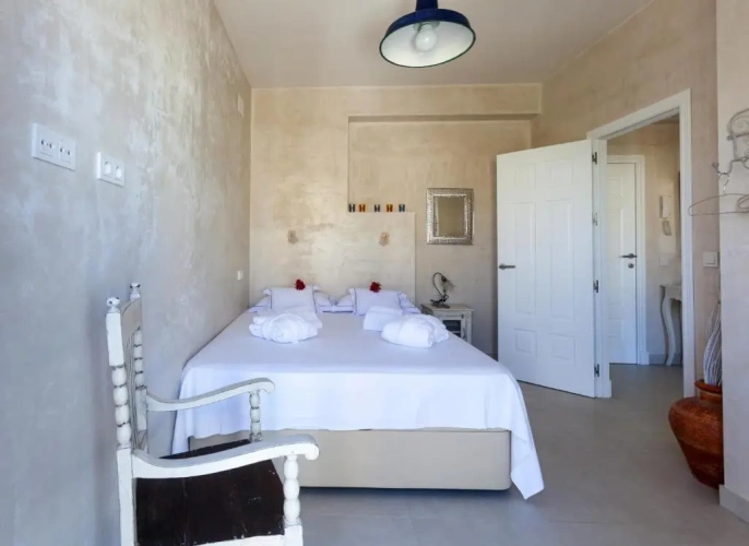 1 Bedroom Superior Apartment