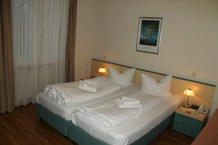 Standard Single room