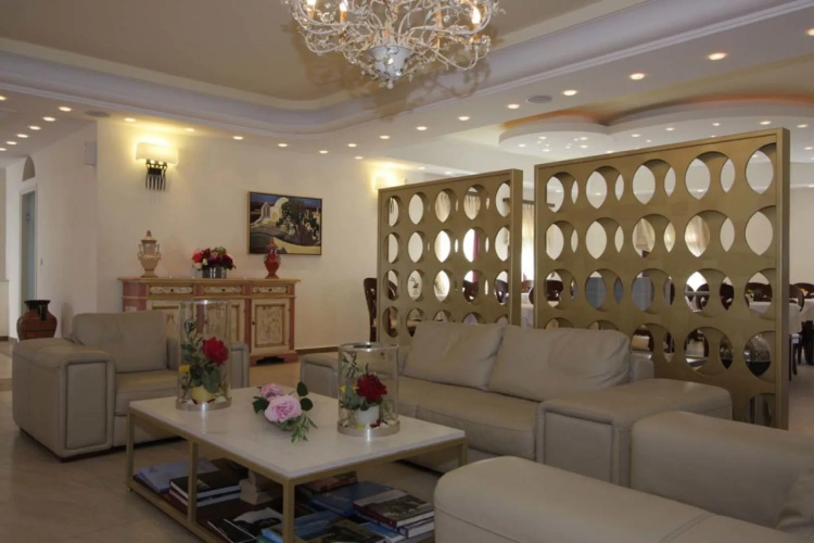 Aegean Palace