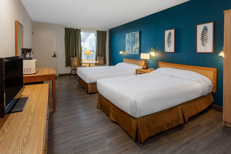 Travelodge By Wyndham Amherst photo 6