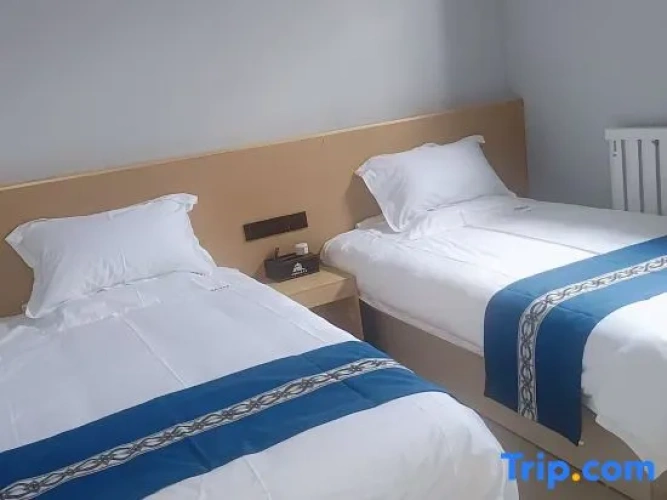 Quadruple Suite