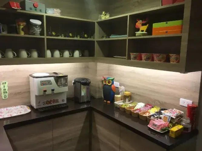 Fall In Love With Paris Hostel(花蓮愛上巴黎民宿)